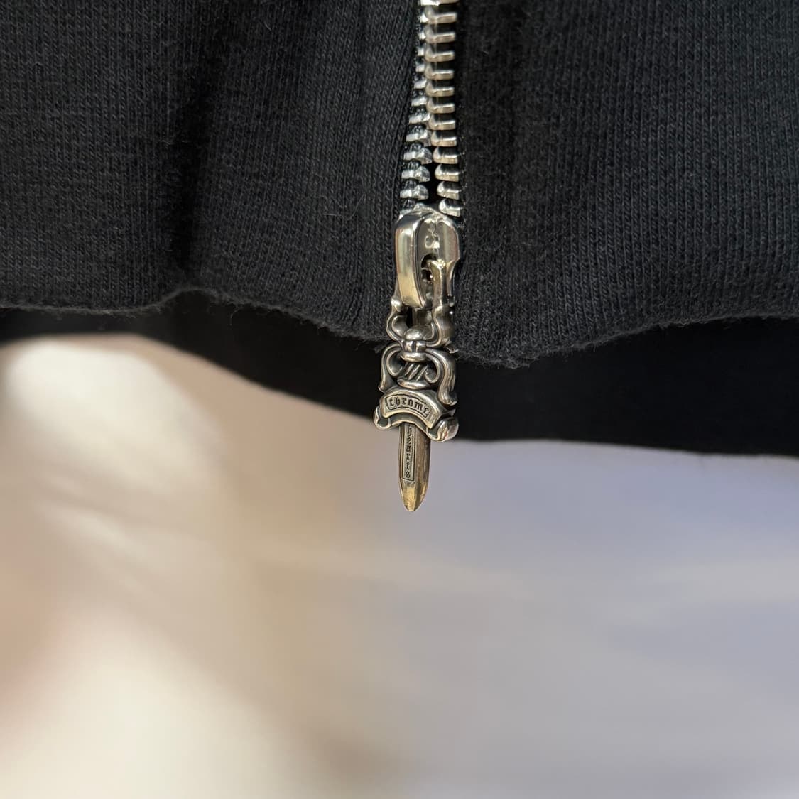 [미사용/2XL] 크롬하츠 홀스슈 플로랄 헤비웨이트 퍽유 로고 후드집업 상품이미지7