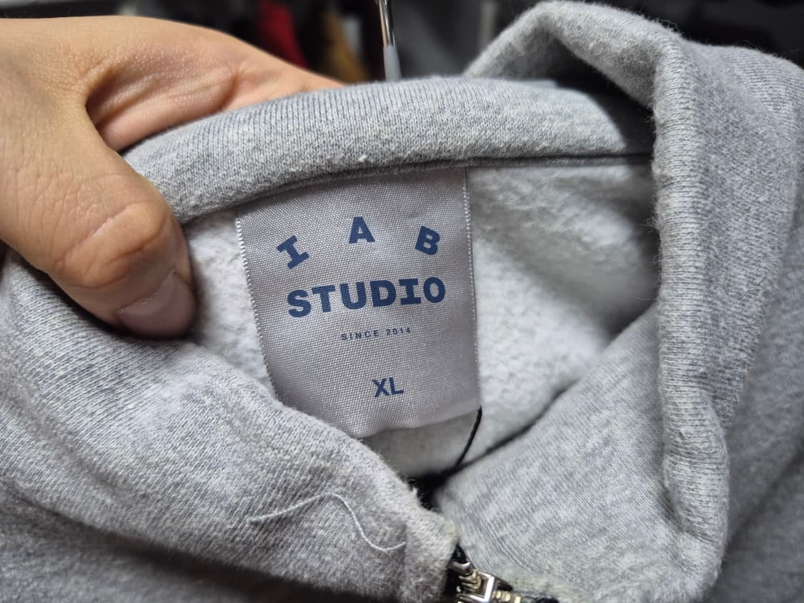 아이앱 스튜디오 X 현대모비스 하프 집 스웻셔츠 XL 정품 상품이미지3