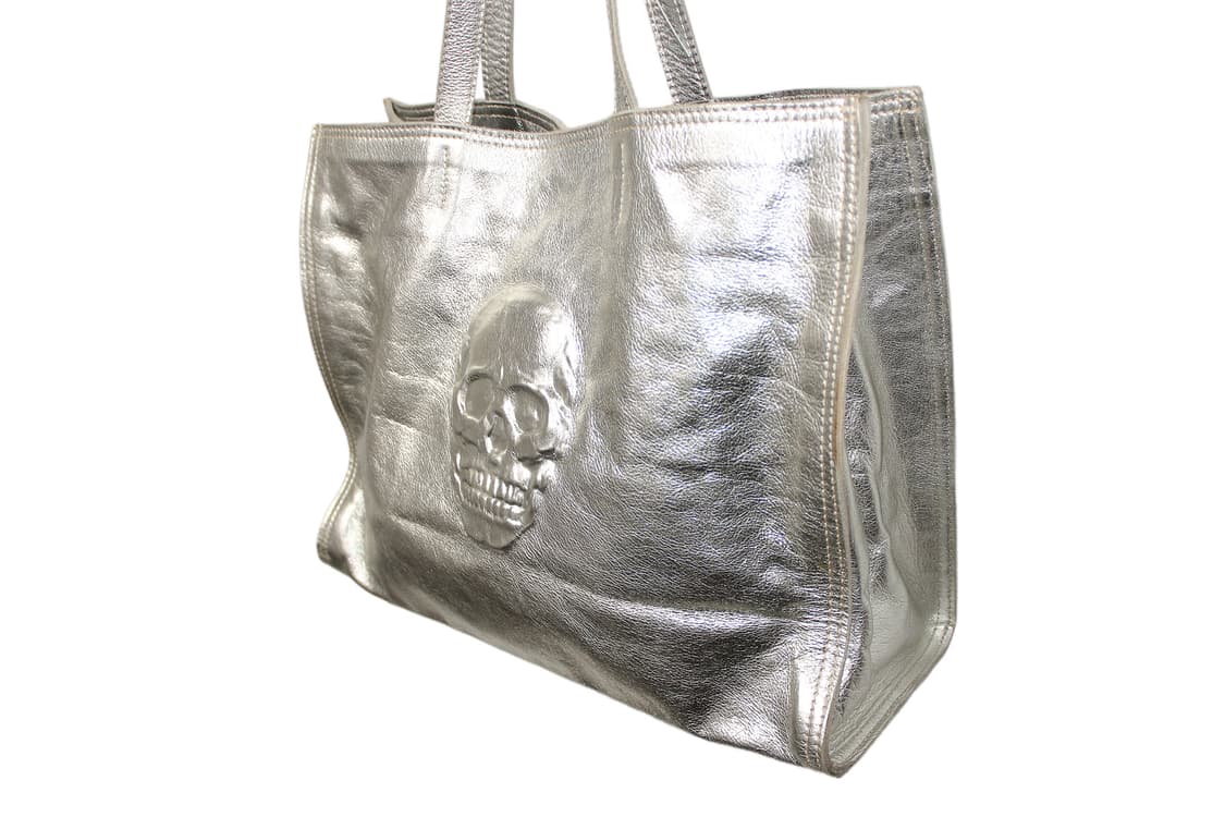 2000s ITALY 10 PELLE 메탈릭 스컬 토트백 상품이미지4