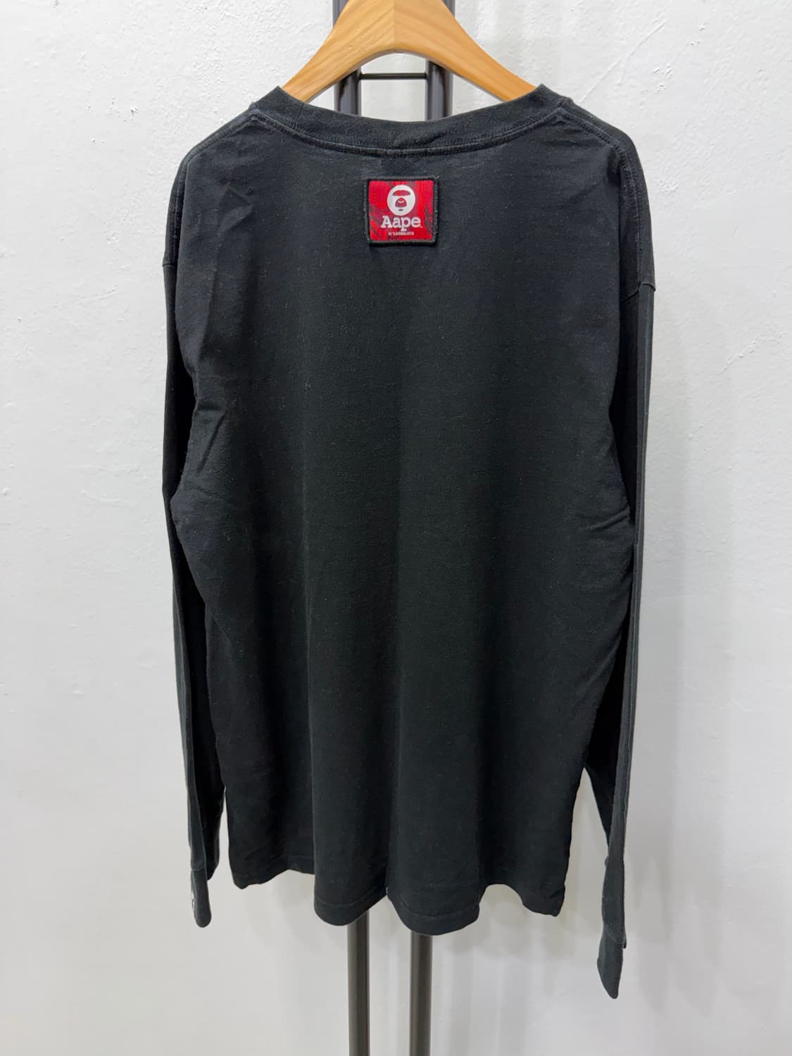 정품) Aape 에이프 블랙 롱슬리브 XL 상품이미지5