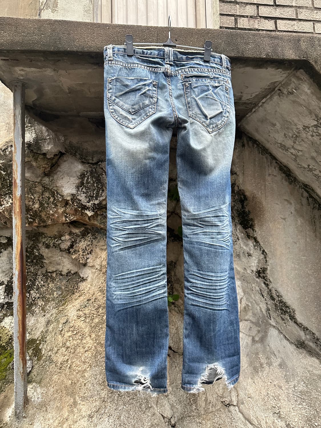 Stud point washing damage jeans  상품이미지8