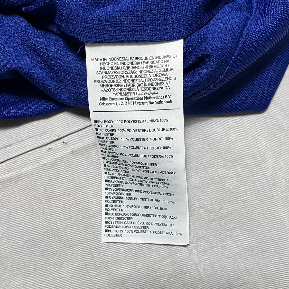 나이키 바르셀로나 유니폼 바람막이 상품이미지3