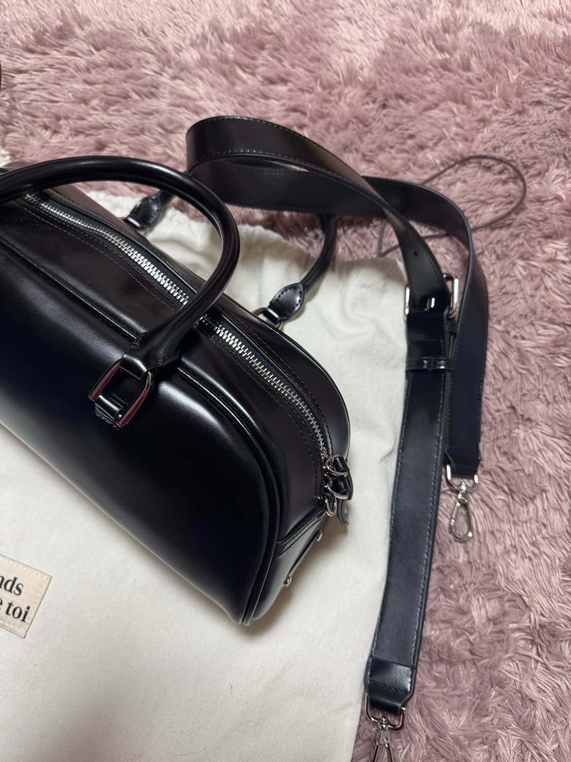 프렌즈손데토이 하프문 볼링백 토트_블랙 상품이미지6