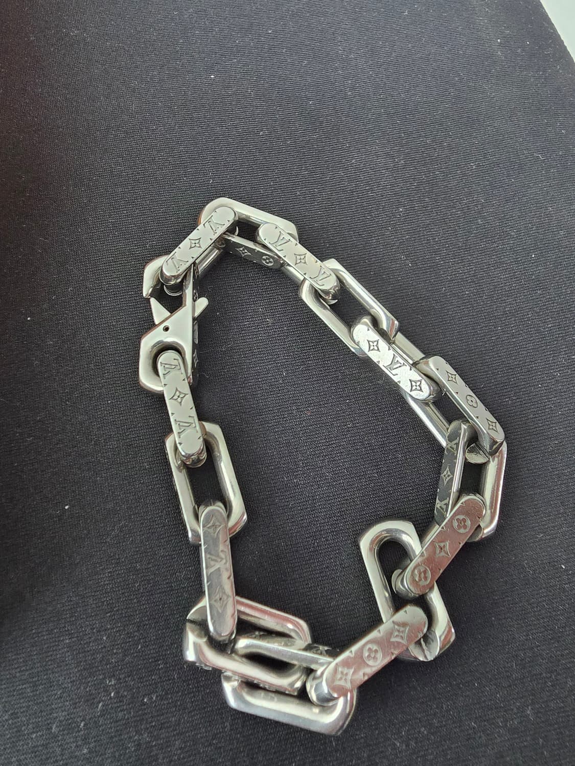 루이비통 버질아블로 팔찌L 상품이미지2