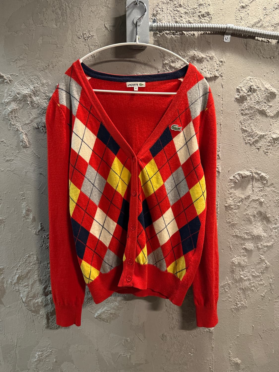 라코스테 아가일 패턴 울 가디건 레드  상품이미지1
