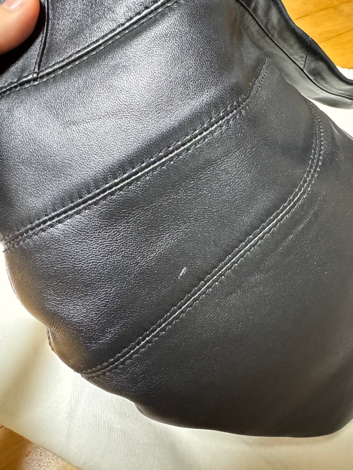 르메르 포춘백 소프트 나파레더 라지 블랙 상품이미지3