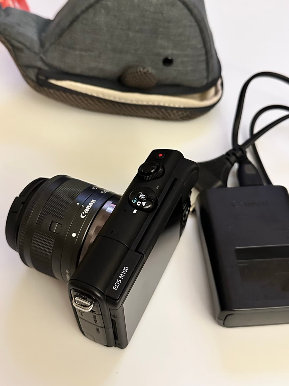 캐논 EOS M100 블랙 카메라 상품이미지4