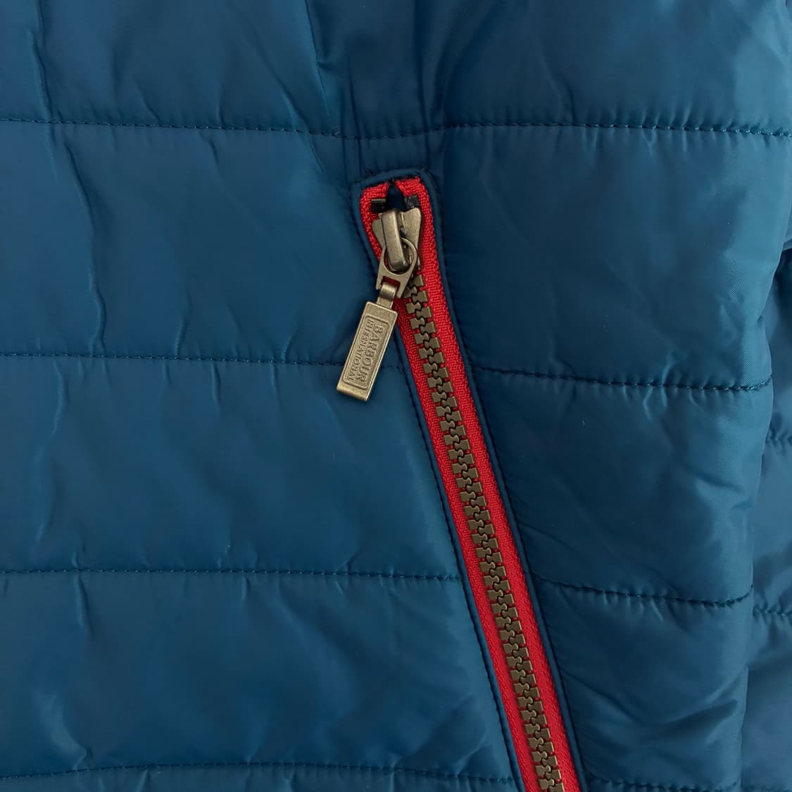 Barbour 바버 인터네셔널 락킹 경량 패딩 상품이미지5