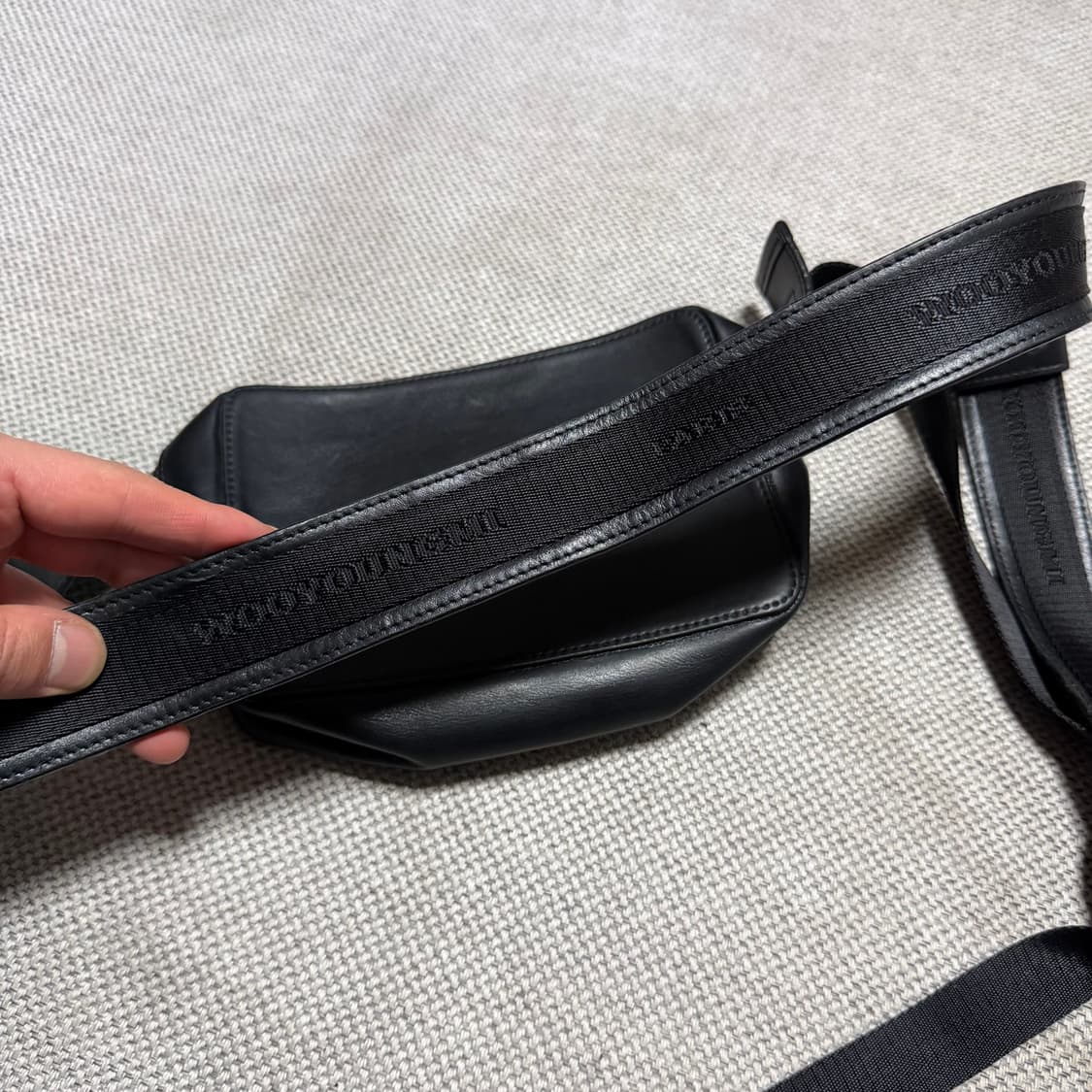 우영미(WYM) 스퀘어 미니백 블랙 상품이미지5