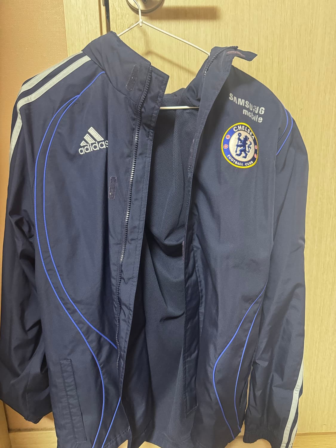 아디다스 첼시 유니폼 바람막이 상품이미지1
