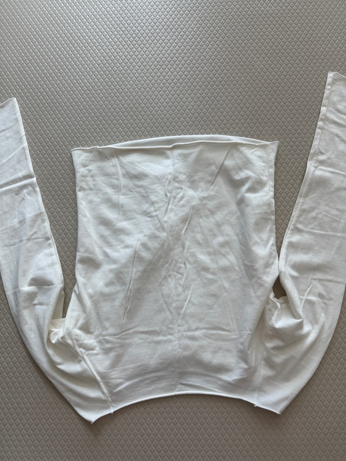 브랜디멜빌 긴팔 오프숄더 티셔츠 상품이미지6