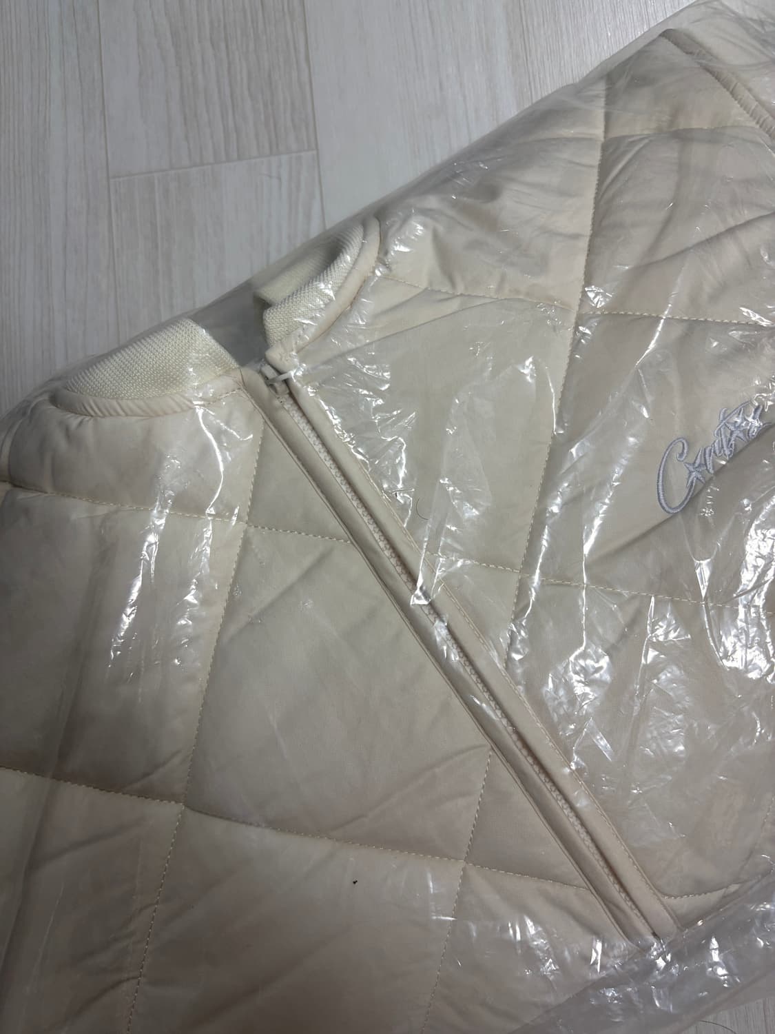 코르테이즈 HMP 퀄티드 라이너 자켓 크림색상 S 새상품 상품이미지1