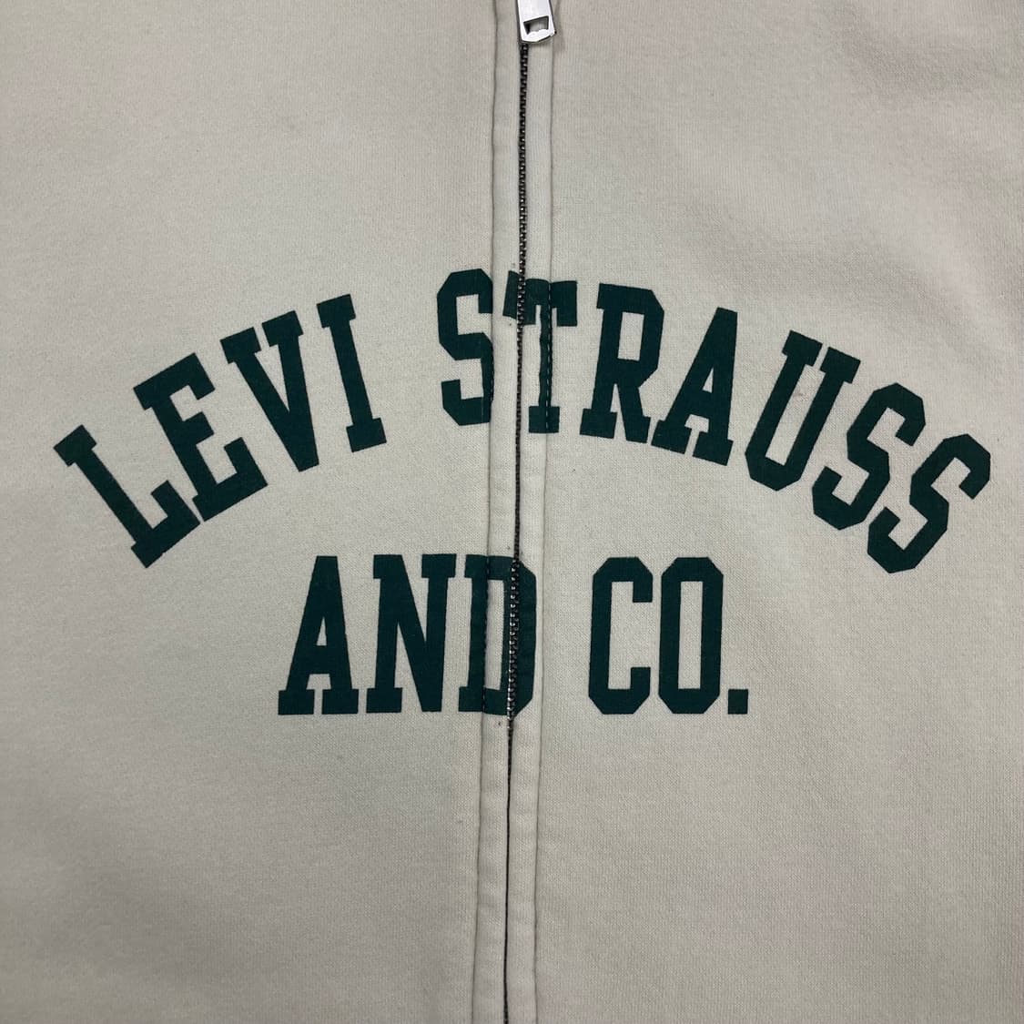 리바이스 아이보리 컬러 스펠아웃 후드집업 상품이미지2