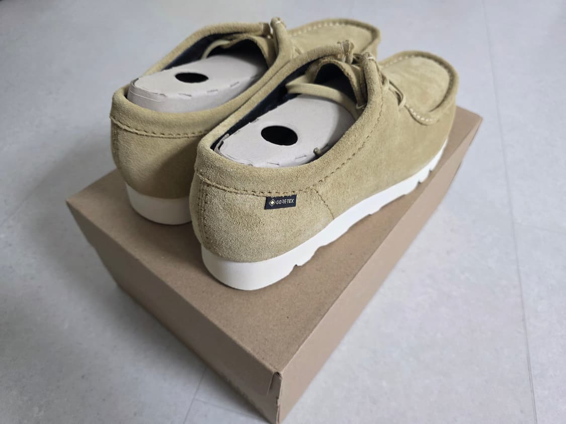 클락스 왈라비 고어텍스 메이플 스웨이드 US10.5 상품이미지4