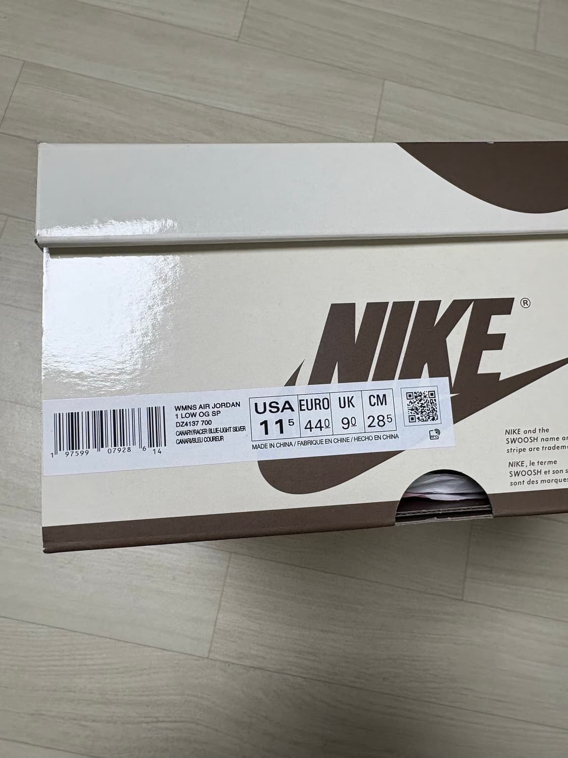 (W) 조던 1 x 트래비스 스캇 레트로 로우 OG SP 카나리 상품이미지5