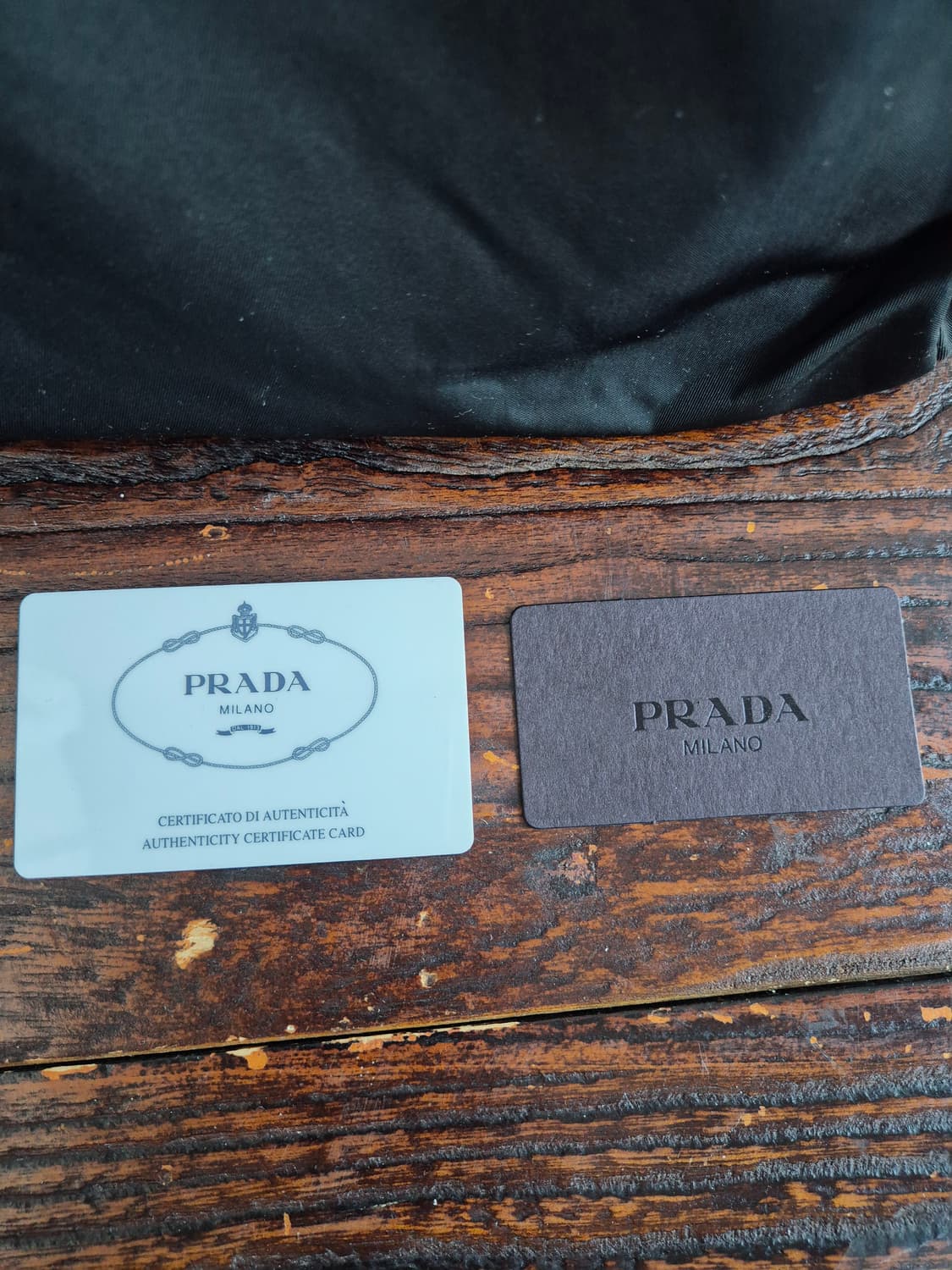 Prada 프라다 테수토 나일론 메이크업 파우치 가방 상품이미지4