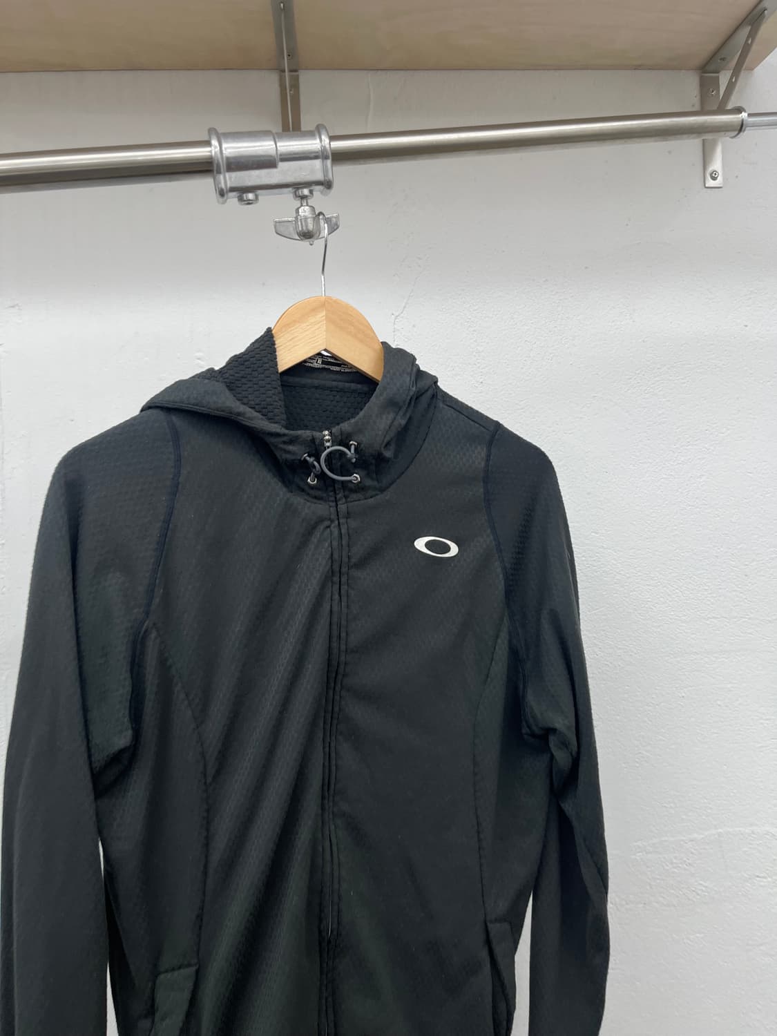 [L] OAKLEY MID LOGO HOOD ZIP-UP 상품이미지2