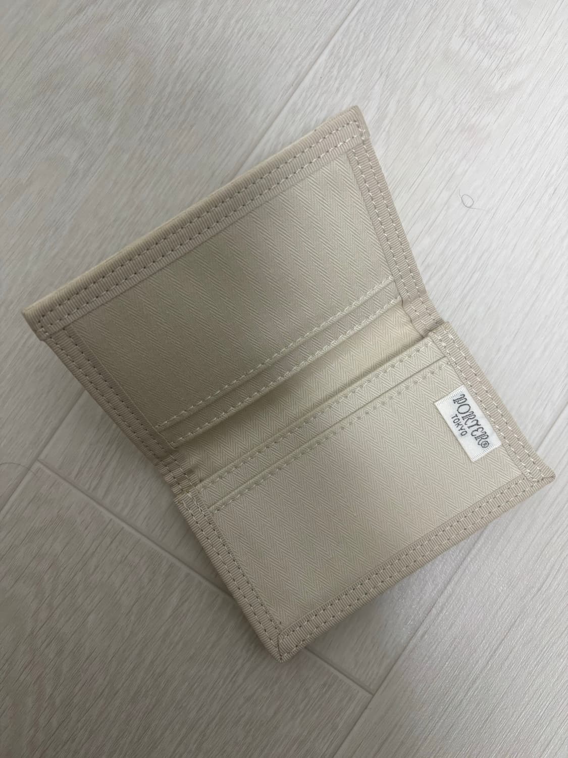 포터 지갑 판매합니다 상품이미지2