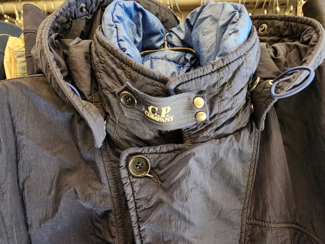 CP컴퍼니 패딩 상품이미지2