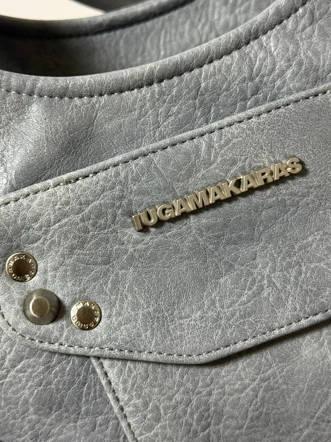 Studded Leather Shoulder Bag (Sky Blue) 상품이미지4