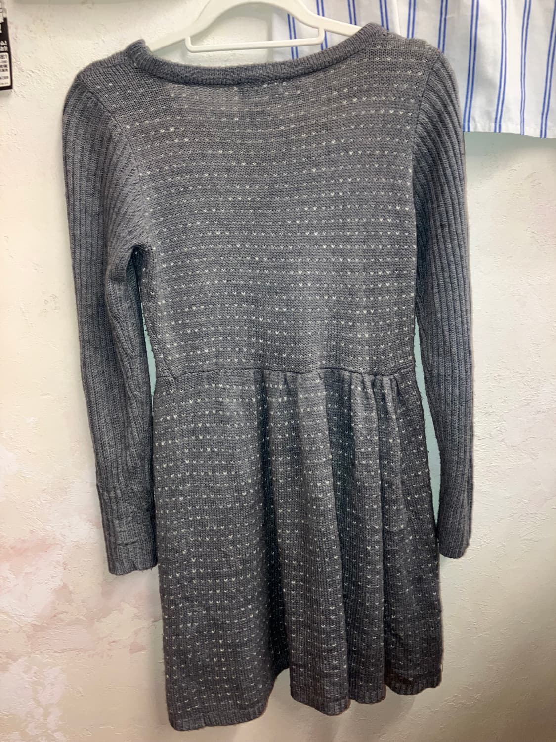 어스뮤직 그레이 니트 원피스 상품이미지5