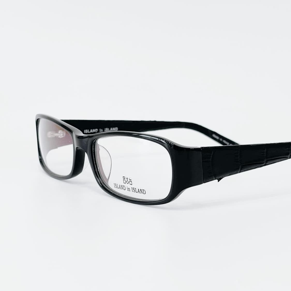 ISLAND in ISLAND 레드 가죽 뿔테 안경 상품이미지1