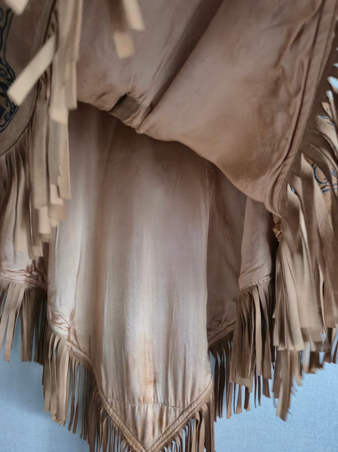 에코 스웨이드 자수 프린지 판초 상품이미지7