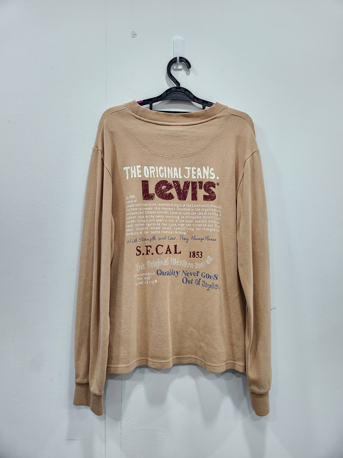 리바이스 베이지 맨투맨 티셔츠 남성 95사이즈 상품이미지3