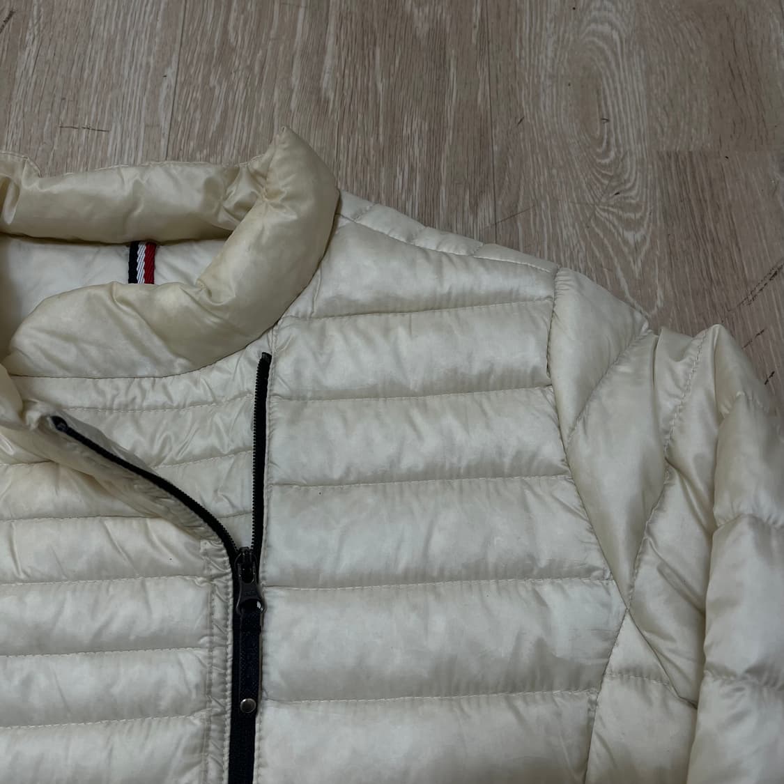 아이더 아이보리 여성 경량 패딩 S(90) 상품이미지3
