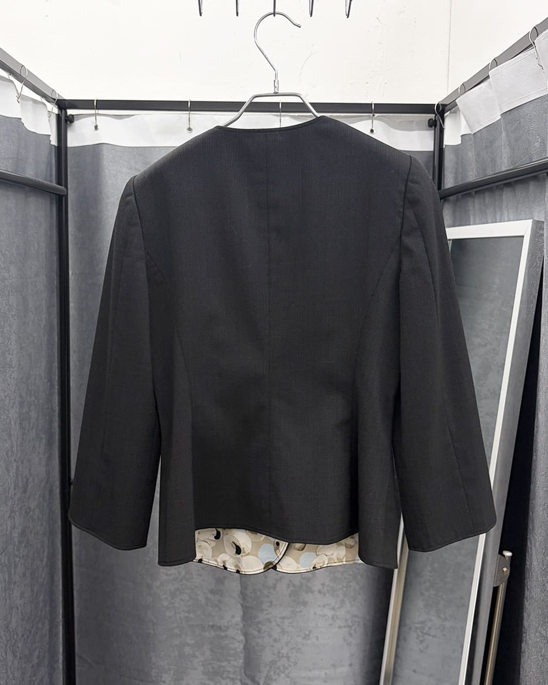 아르마니 꼴레지오니 2009S/S 러플 프론트 테일러드 자켓 상품이미지2