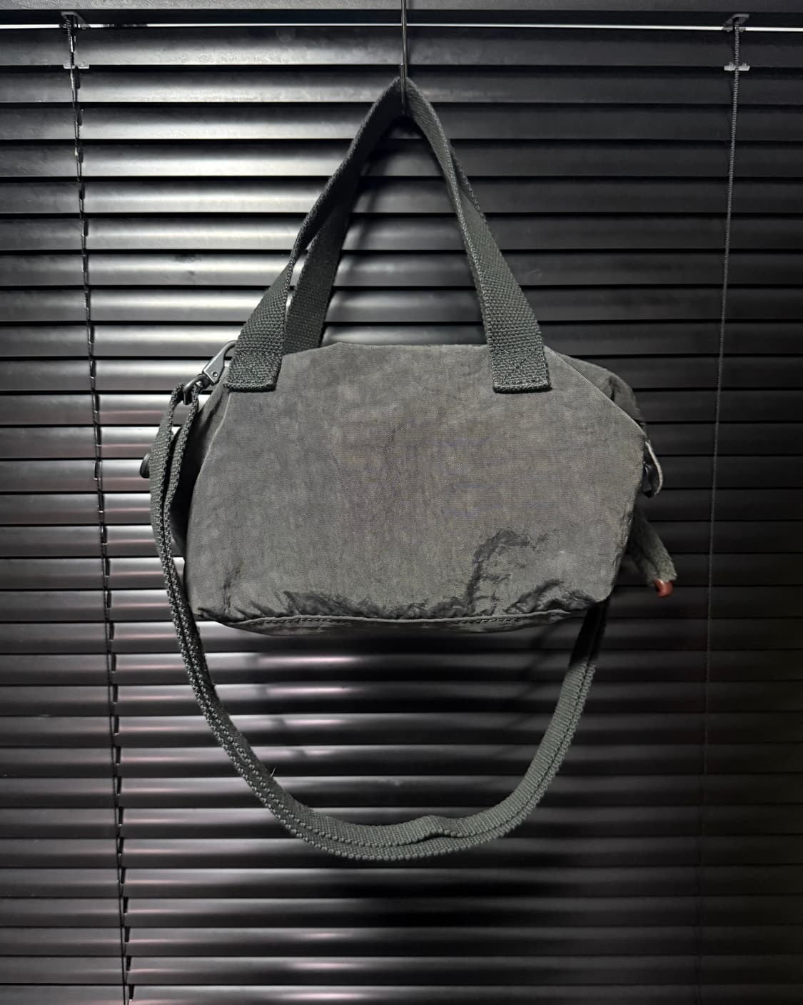 키플링 브라운 갈색 미니 크로스백 토드백 숄더백 고릴라 인형 키링 갸루  상품이미지4