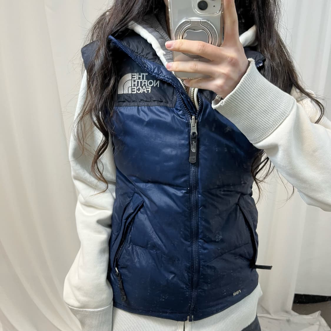 The North Face Navy Nuptse 700 Down Vest 상품이미지3