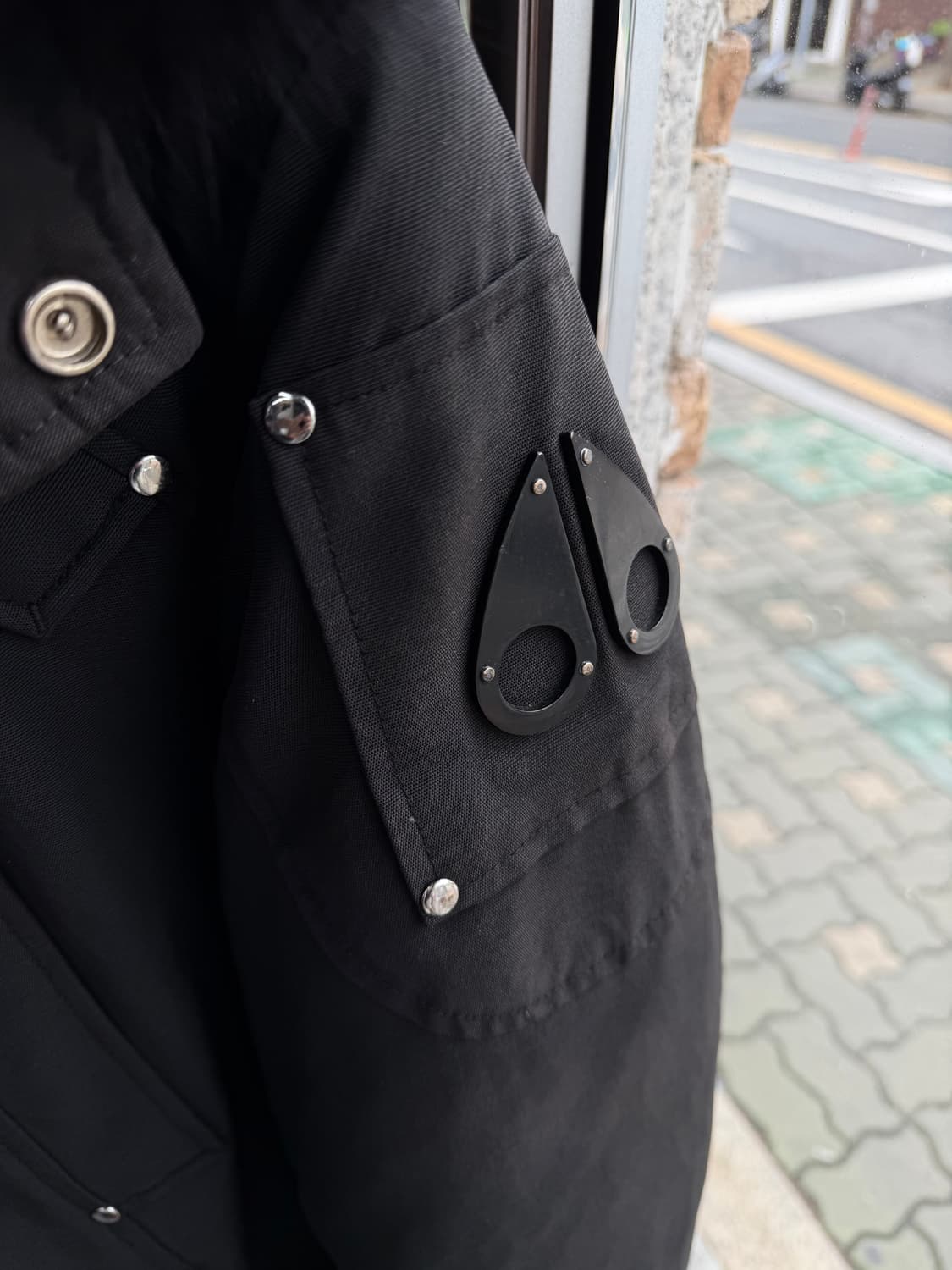 M/ 무스너클 발라스틱 블랙와펜 다운패딩 점퍼 상품이미지6