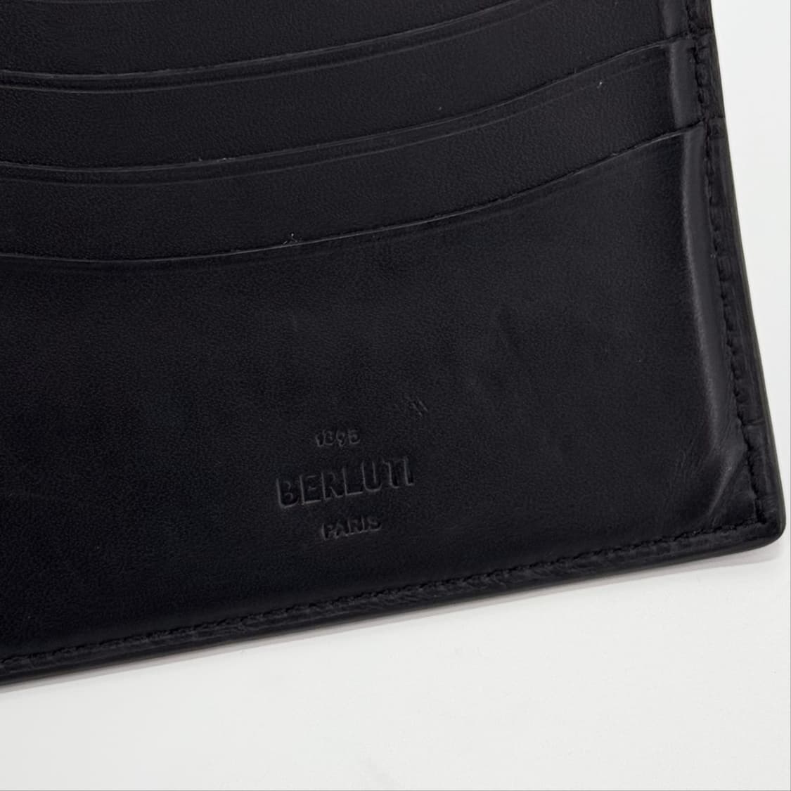 벨루티 스크리토 레더 남성 반지갑  상품이미지10