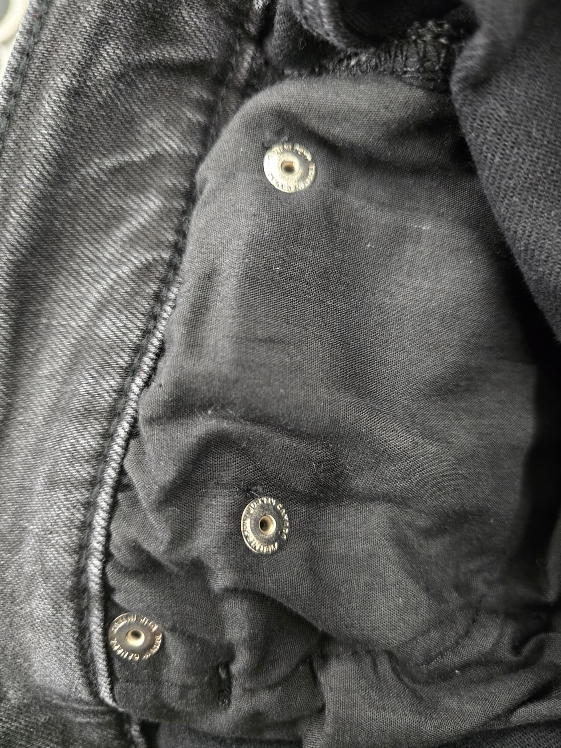 [정품] AMIRI 아미리 페인트 스플래터 데님진.   싸이즈 30 상품이미지8