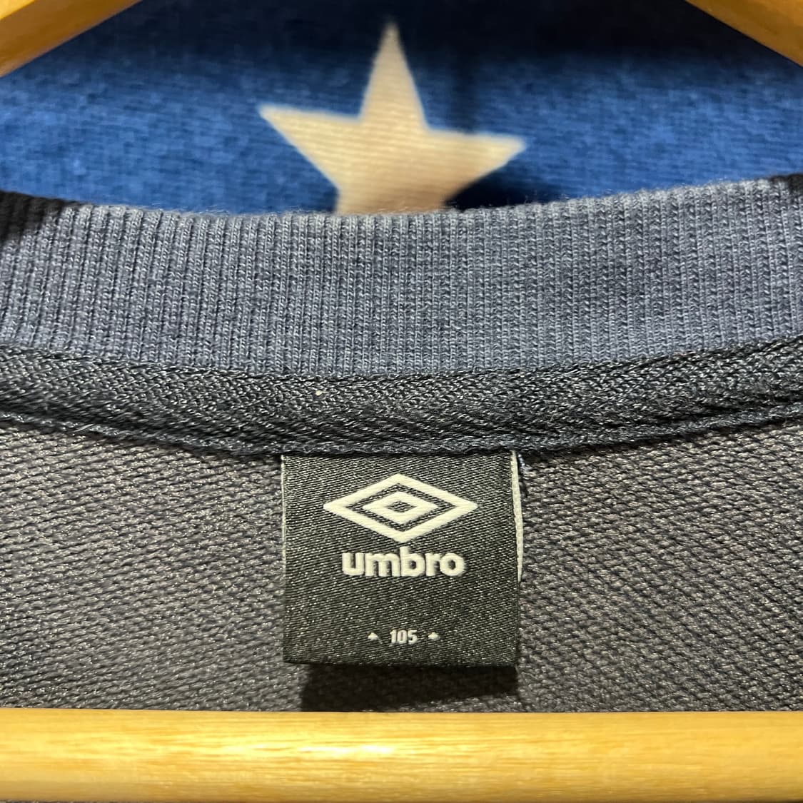 엄브로 스웻 맨투맨 상품이미지3