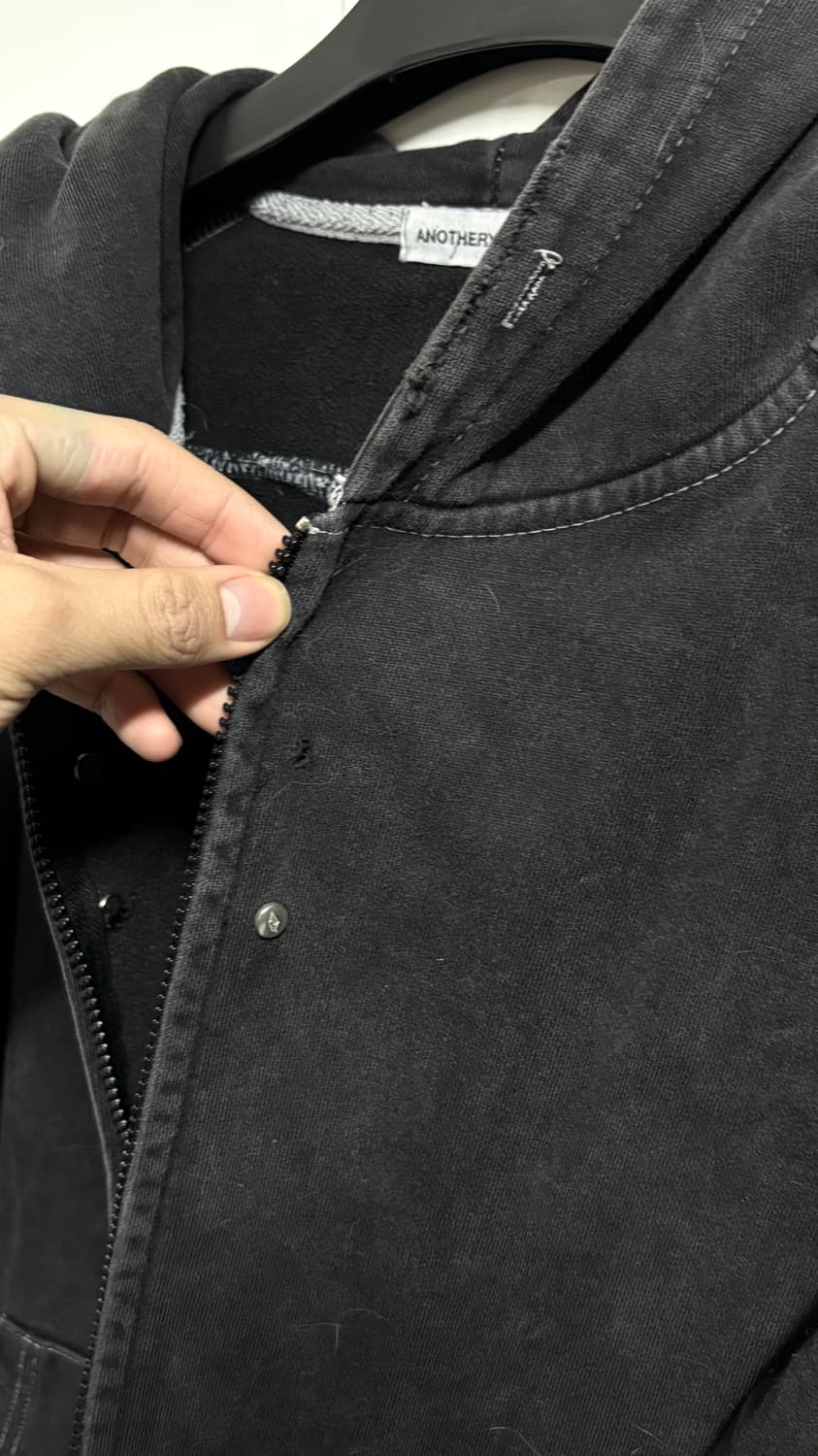 어나더유스 오버다이드 크롭 후드집업 블랙 2 상품이미지4