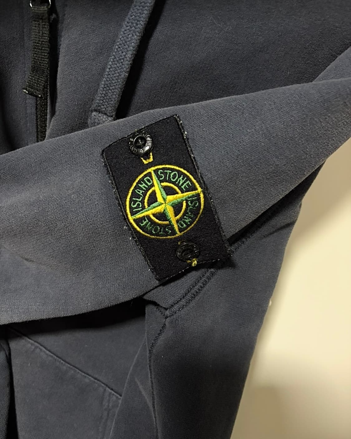 스톤아일랜드 후드집업 오늘만 할인 상품이미지5