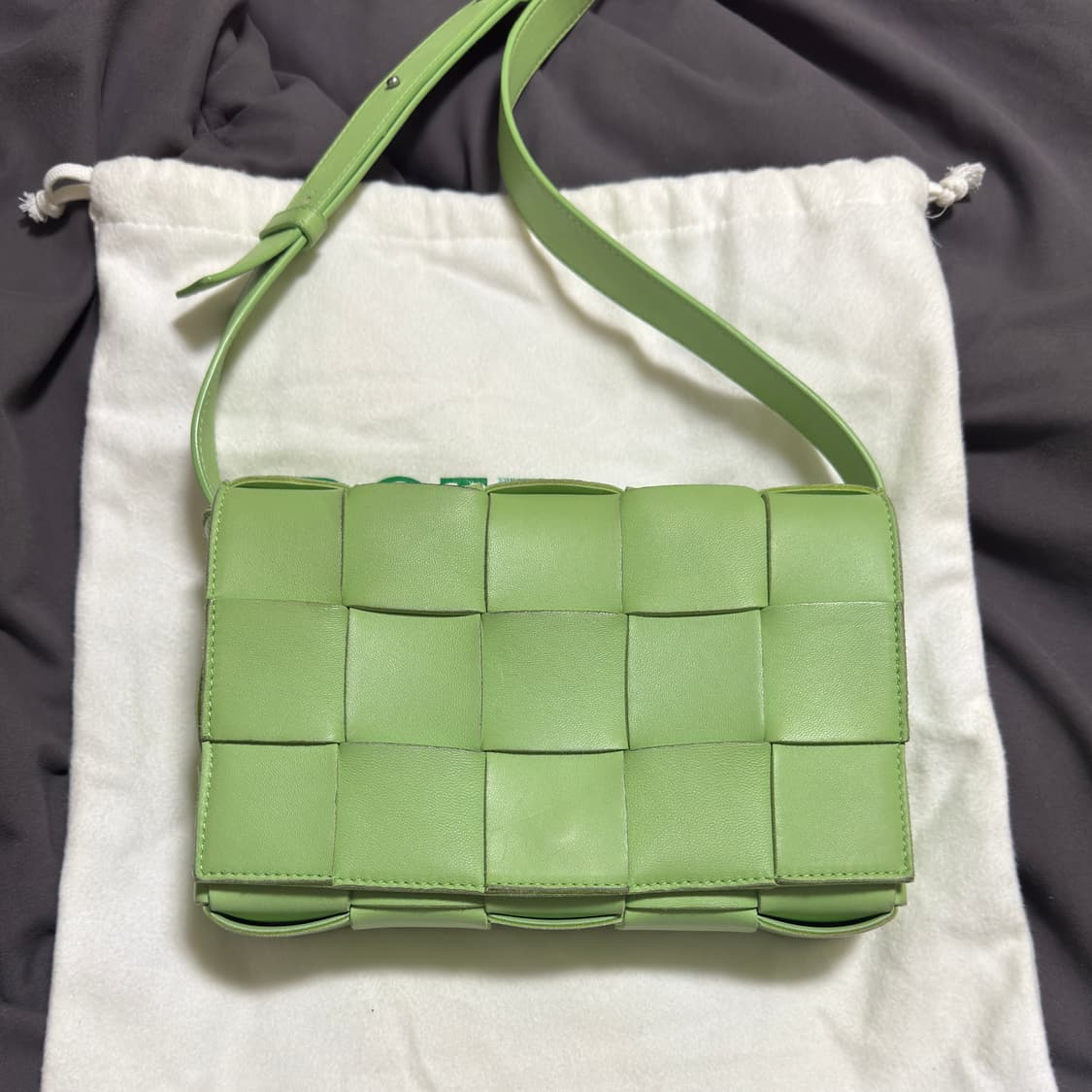 보테가베네타 카세트백 크로스백 상품이미지1