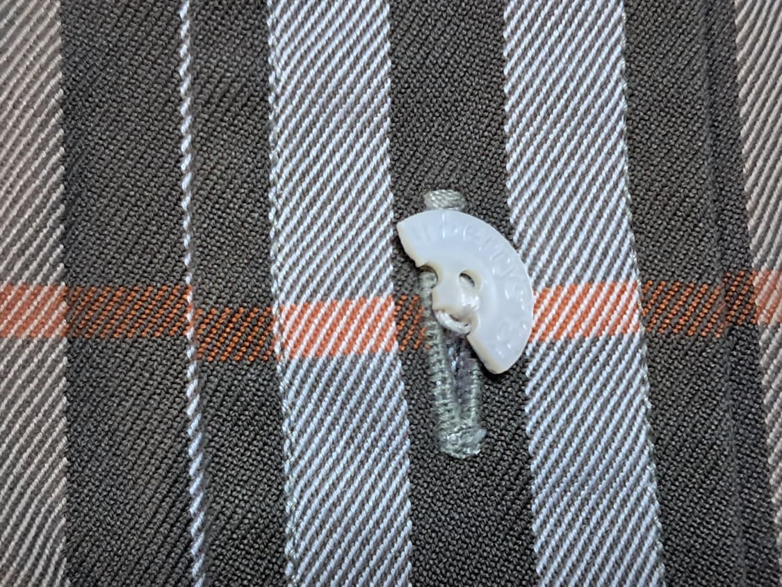 버버리 여성 체크셔츠 L 상품이미지10