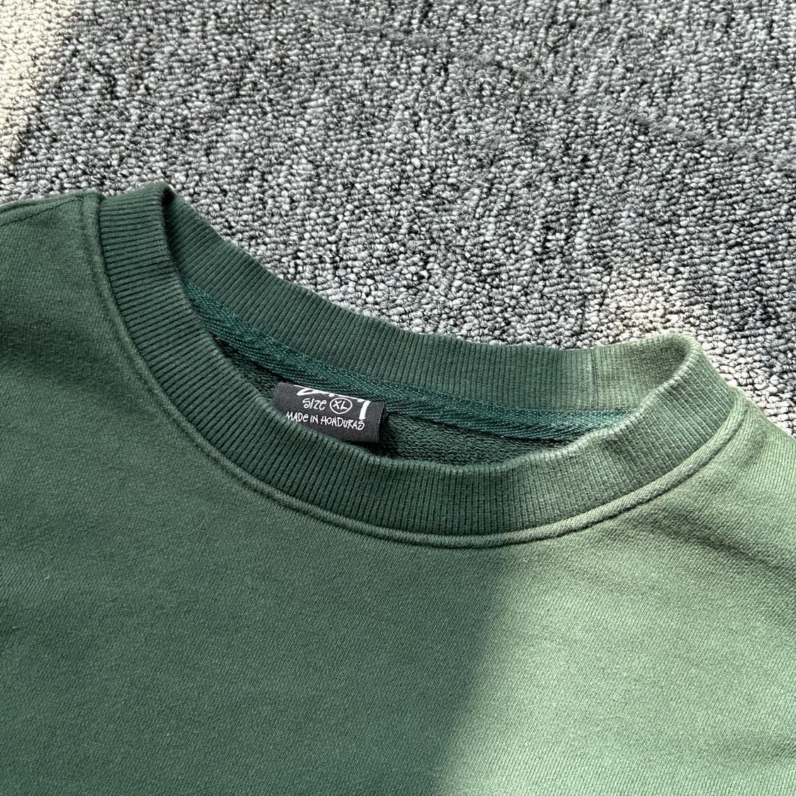 스투시 베이직 그린 맨투맨 상품이미지6