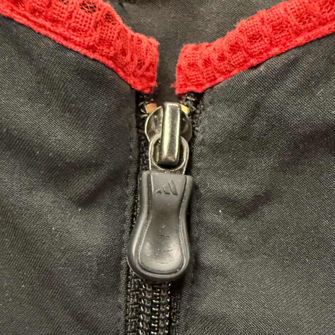 [정품/100] 아디다스 블랙 레드 삼선 트랙탑 져지 b19 상품이미지7