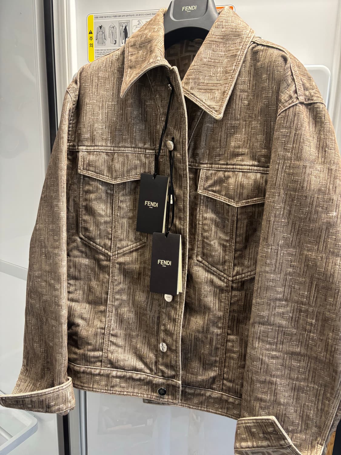 펜디 데님 자켓 50 셋업 상품이미지1