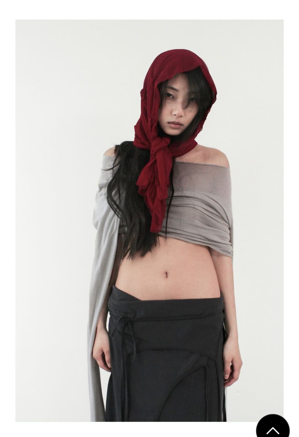 카셀 mesh dot shirred scarf, red 상품이미지1