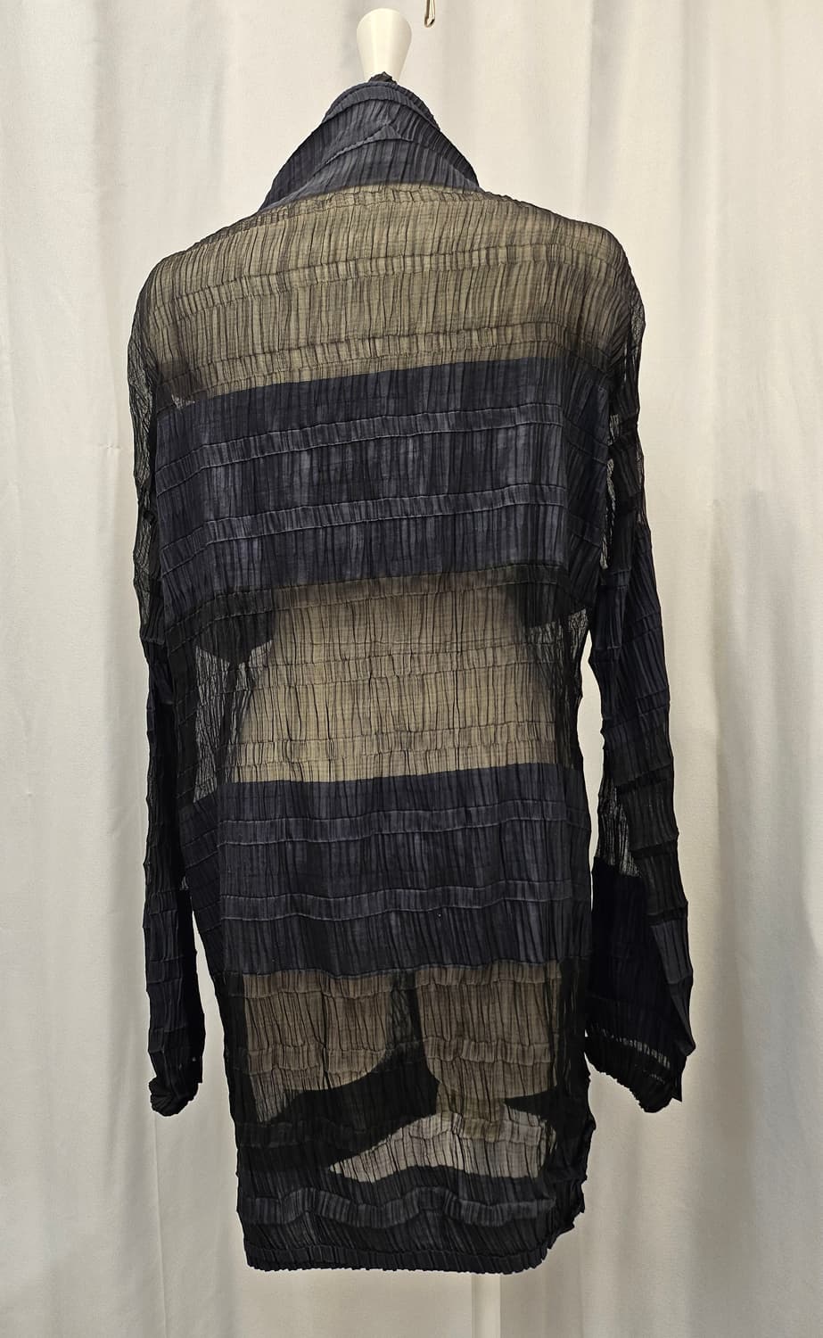 이세이미야케 ISSEY MIYAKE 여성 시스루 자켓 2 상품이미지3