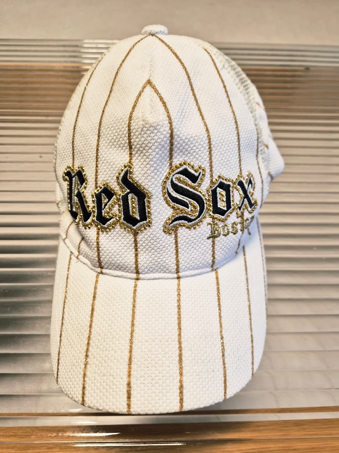 [MLB 공식] 보스턴 레드삭스 골드 핀스트라이프 메쉬캡 (FREE) 상품이미지1