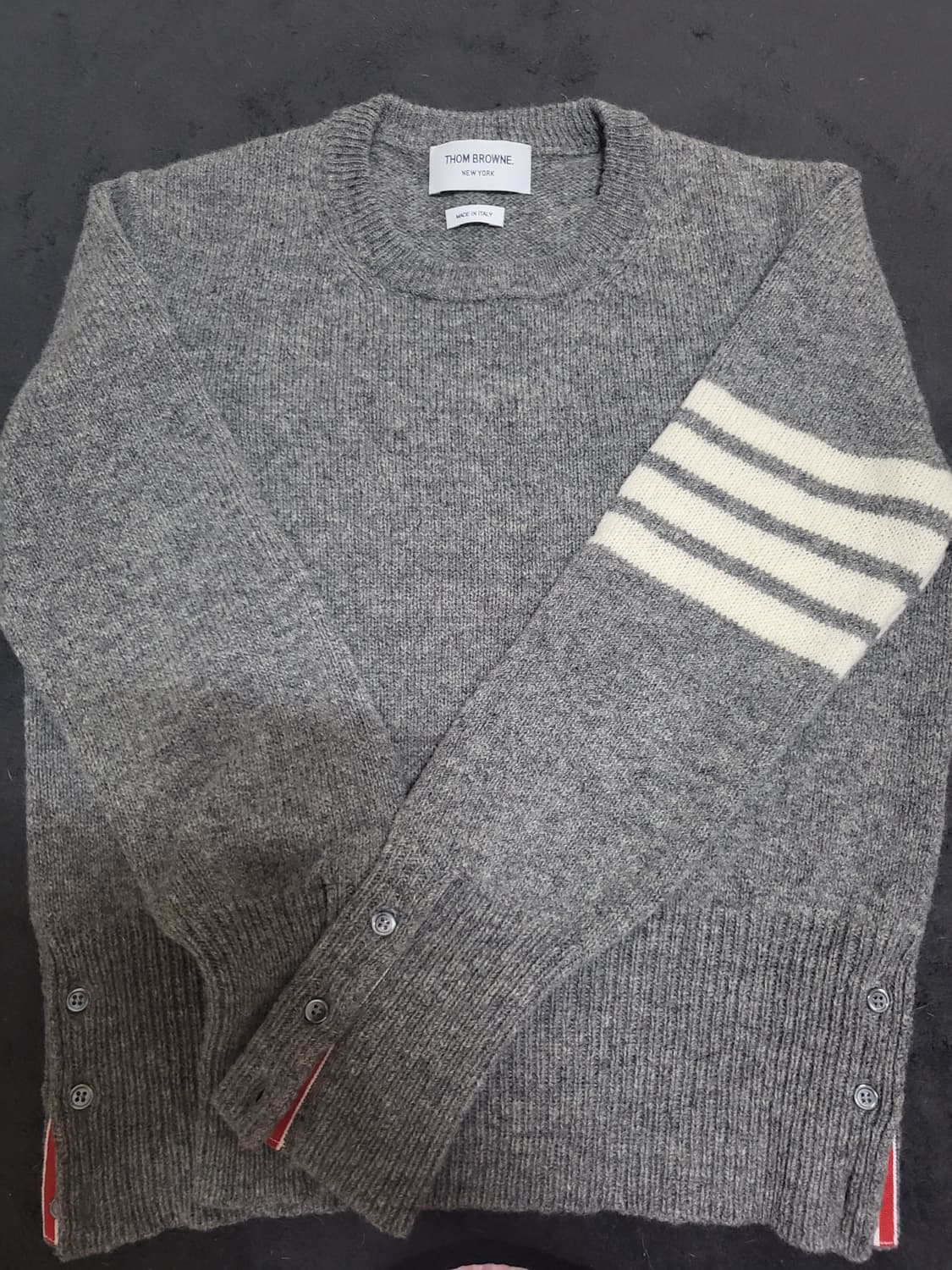 톰브라운 니트 상품이미지1