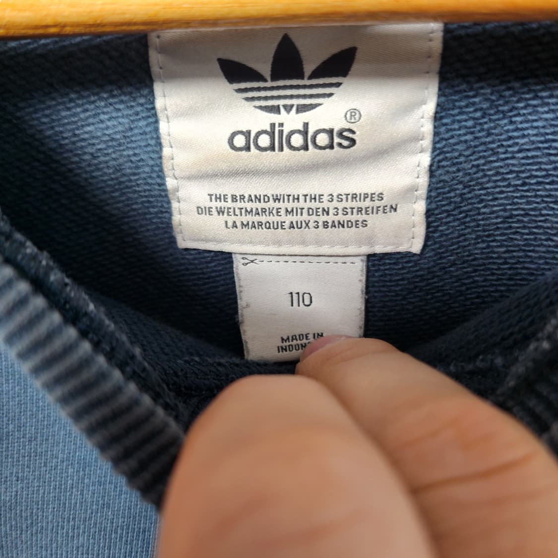 [110] 아디다스 올드스쿨 별자수 맨투맨 상품이미지3