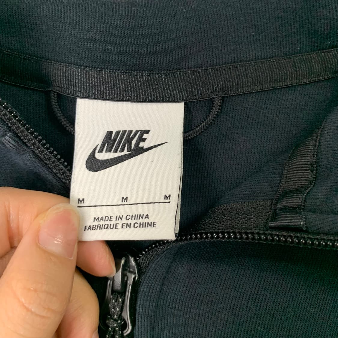 나이키 테크팩 블랙 크롭 후드집업 상품이미지6