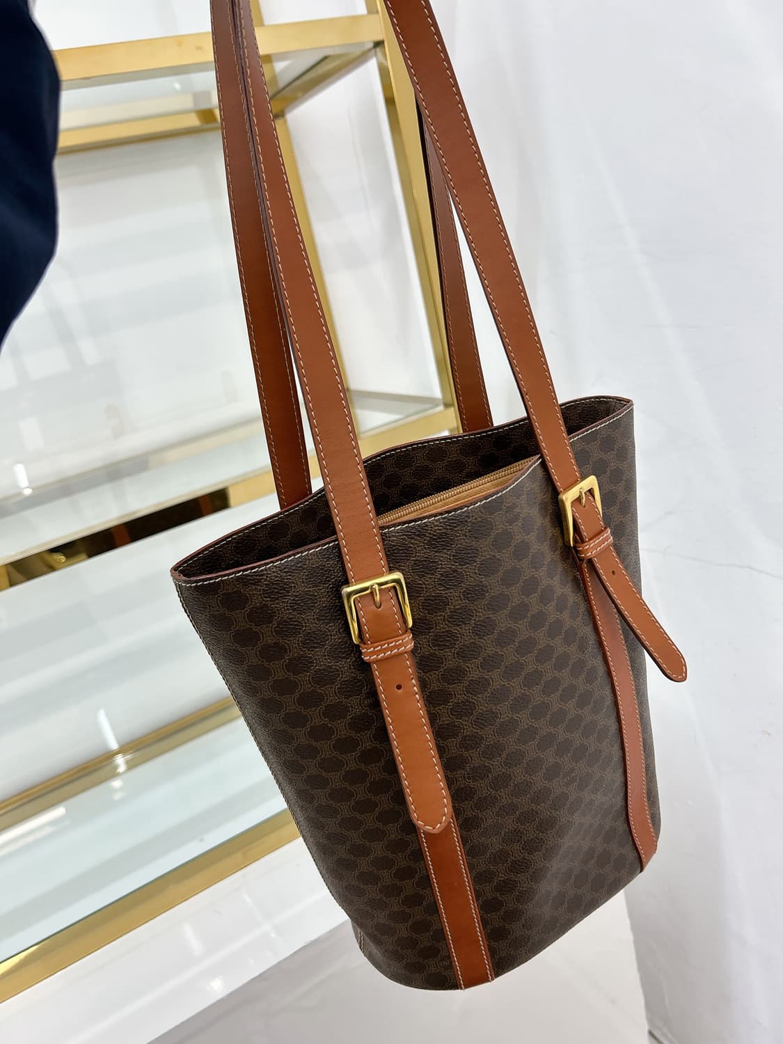 셀린느 숄더백 상품이미지1